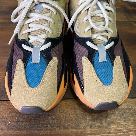 adidas Yeezy Boost 700 Enflame Amber Men's size US 10 Beige Brown AUTHENTIC - Picture 12 of 16